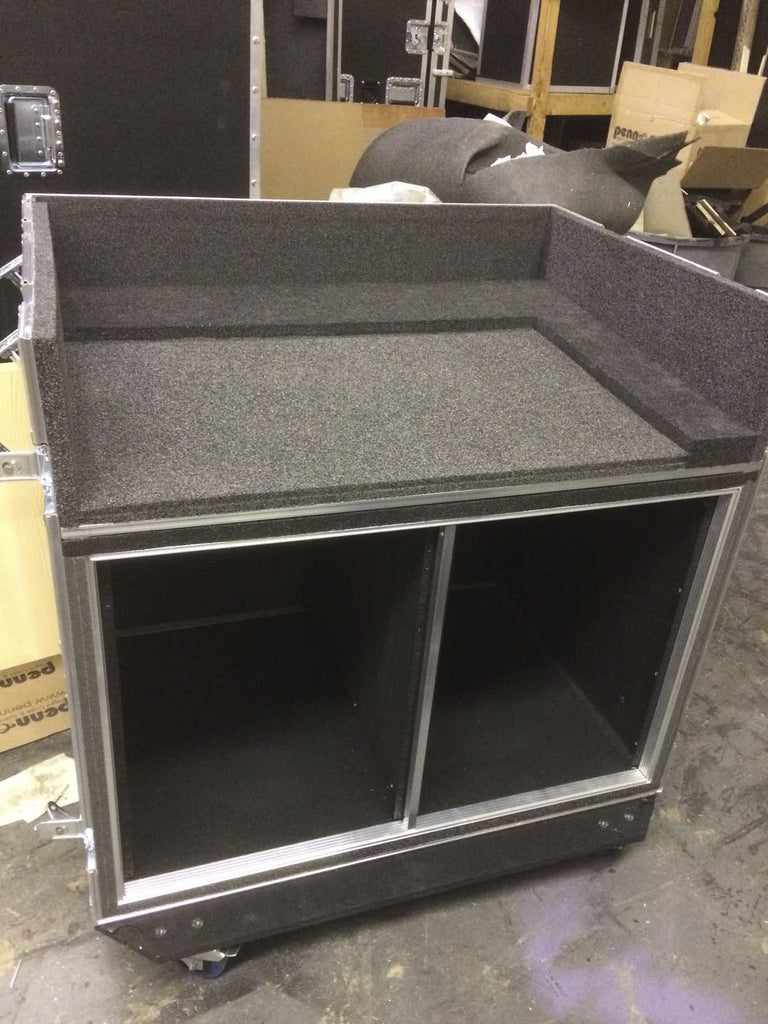 Mixer/Rack case - Brady Cases - 28