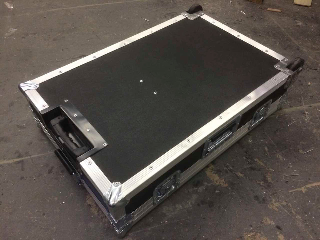 Yamaha EMX5014C Mixer Case