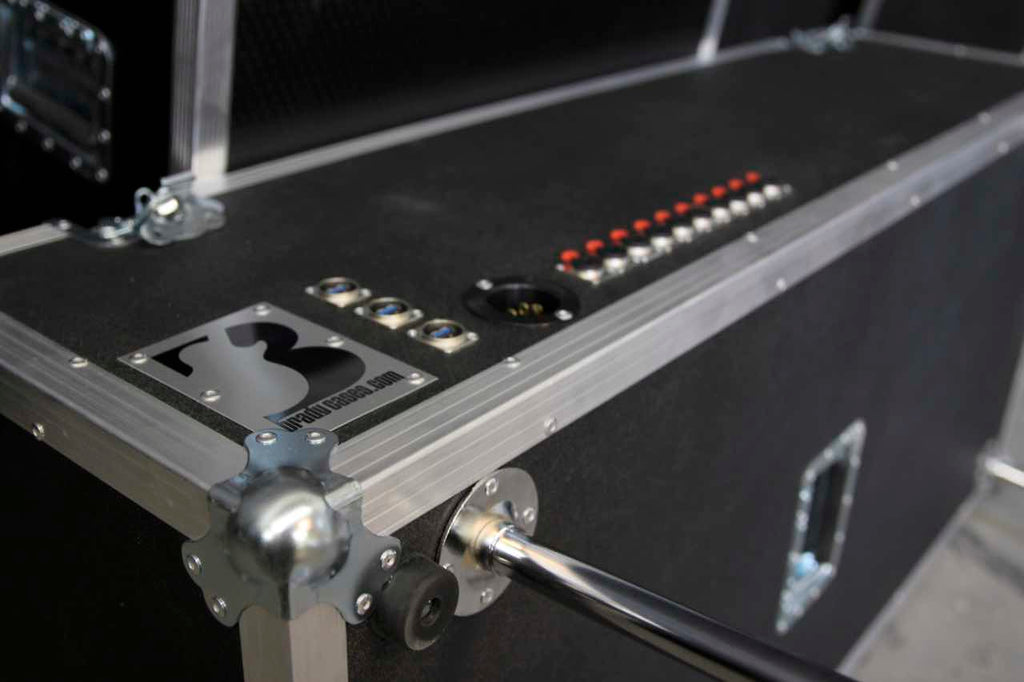 Locking Neutrik Jack