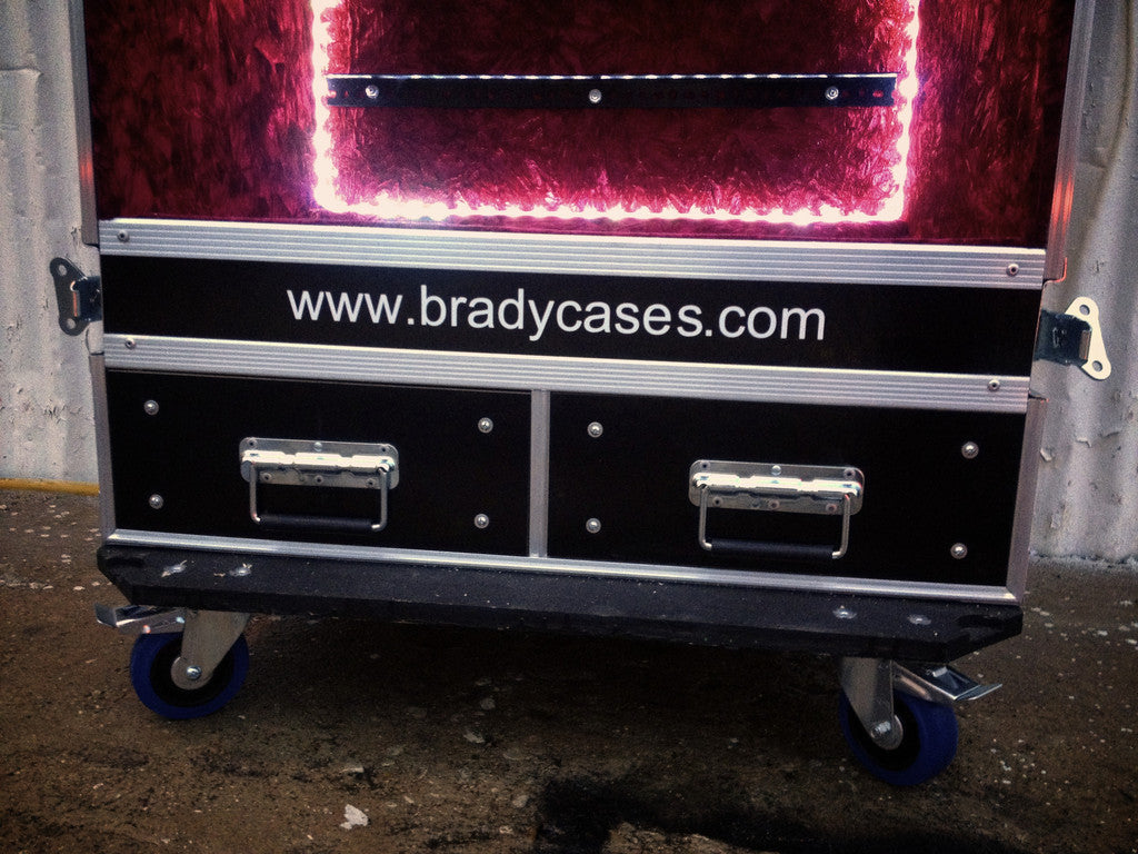 Guitar Vault - Brady Cases - 13