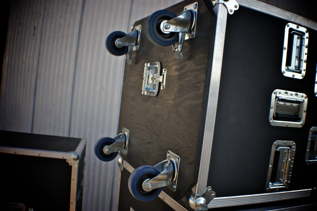 Add Extra Recessed Handle To Case - Brady Cases - 3
