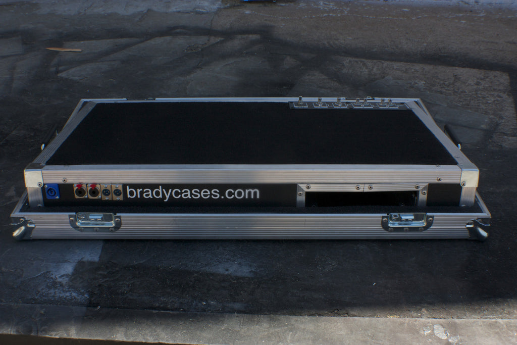 Powercon Inlet - Brady Cases - 3